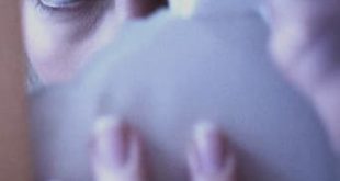 A Garota Misteriosa Torrent (2020) WEB-DL 1080p Dublado